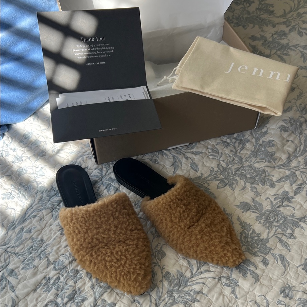 Jenni Kayne Tan Shearling Mules - Picture 2 of 8